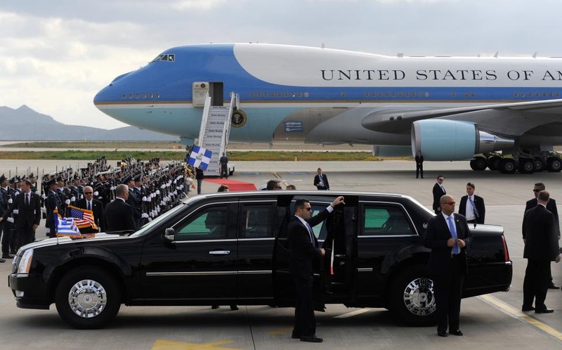 Anh: Air Force One trong nhung chuyen di cua Tong thong Obama-Hinh-4